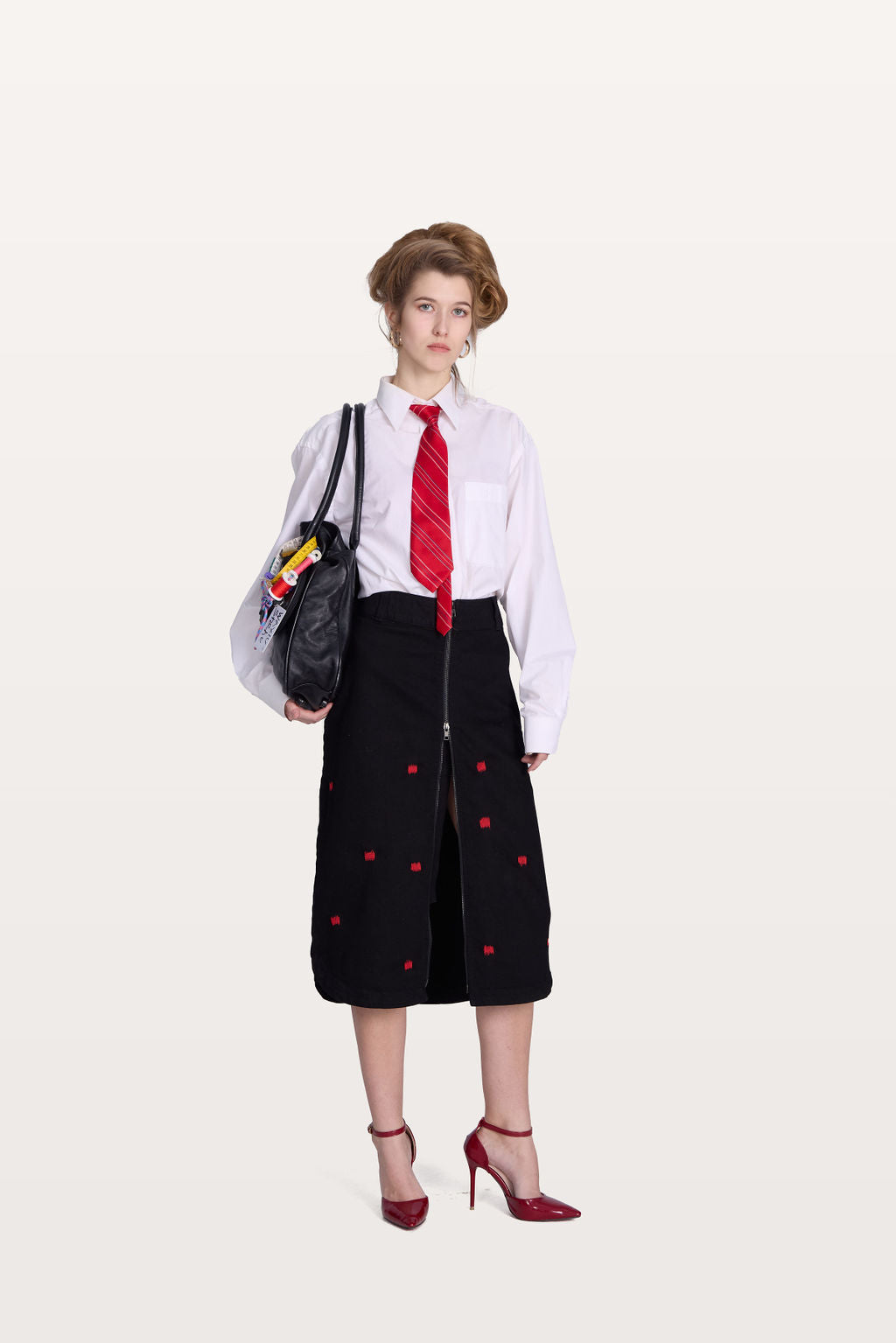 Signature zip skirt